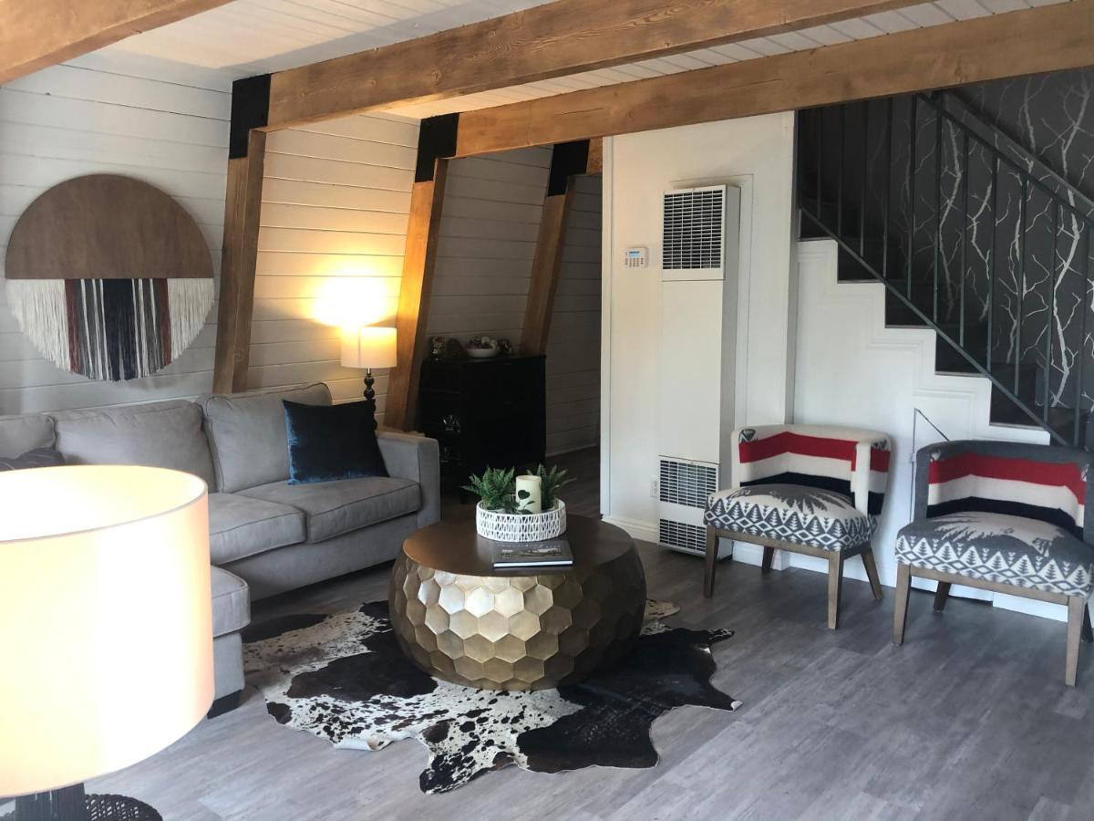 Maison Solange-Red Barn Farmhouse Style- Moonridge Big Bear City Exterior foto