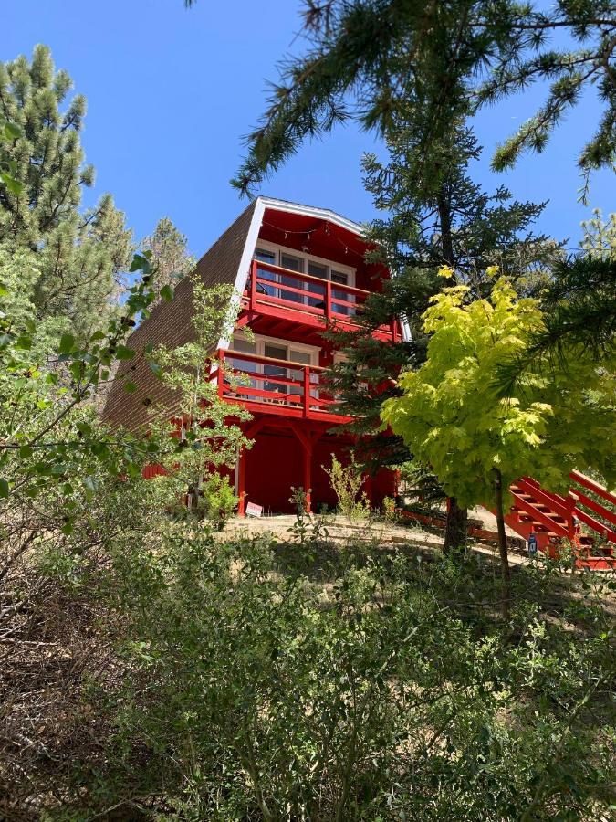 Maison Solange-Red Barn Farmhouse Style- Moonridge Big Bear City Exterior foto